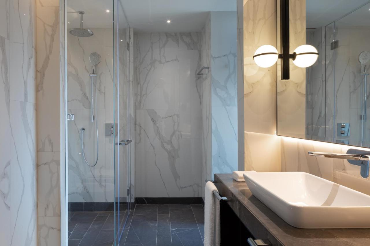 Tirana Marriott Hotel Bagian luar foto