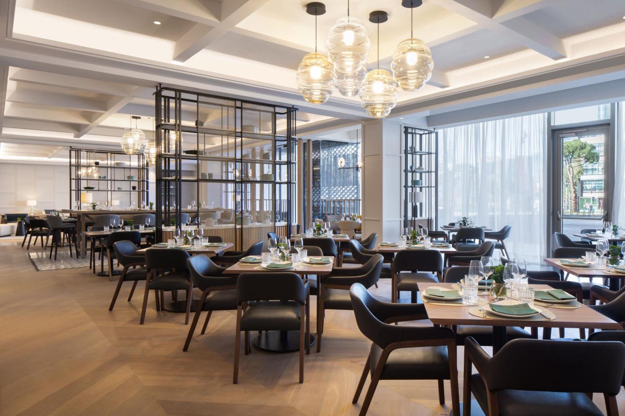 Tirana Marriott Hotel Bagian luar foto