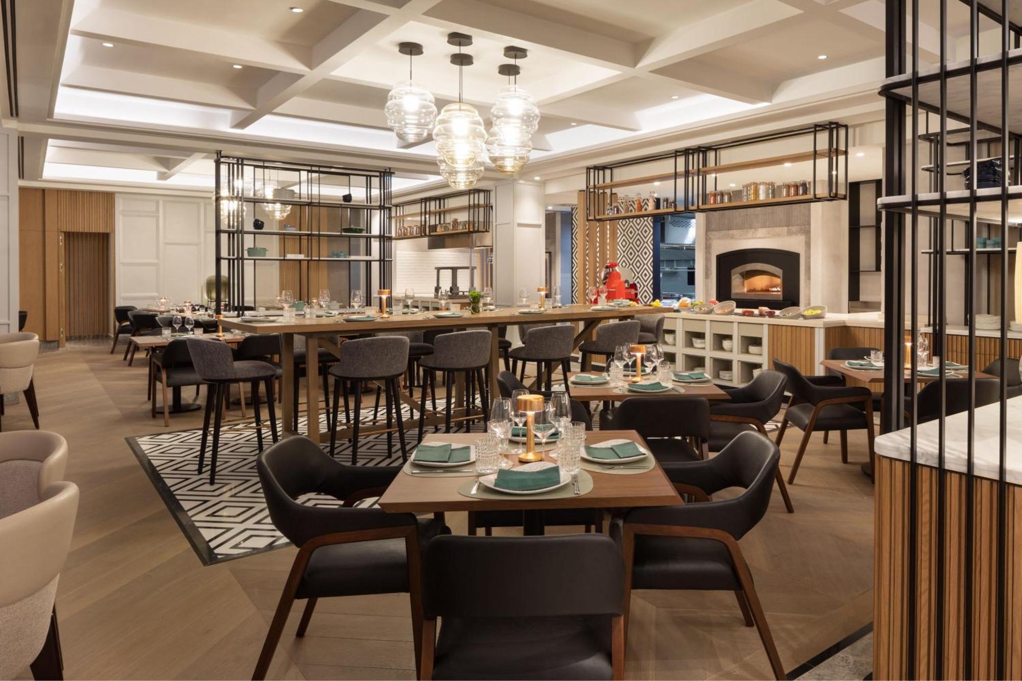 Tirana Marriott Hotel Bagian luar foto